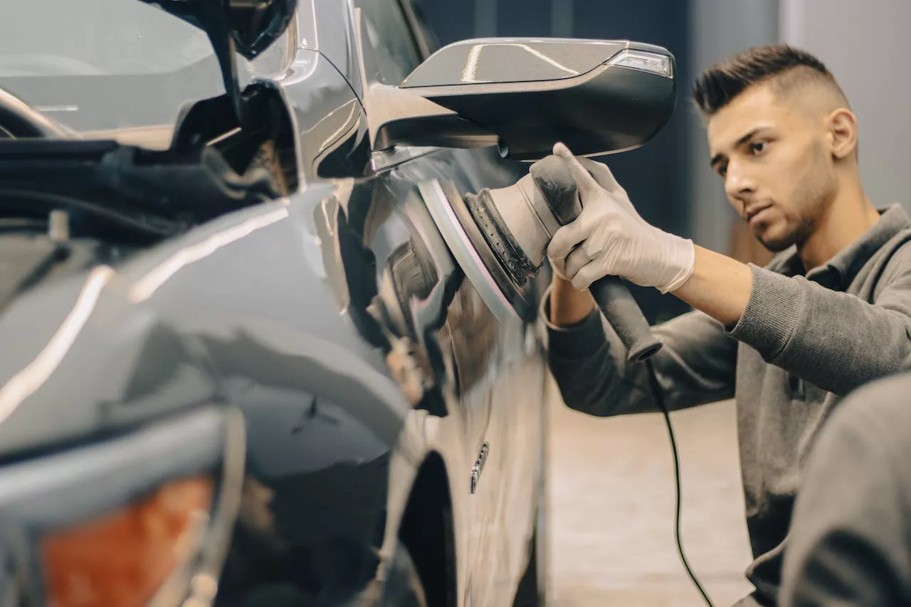 the-ultimate-car-waxing-guide-7-steps-to-achieve-great-results-flagshipdrive-com-jpg
